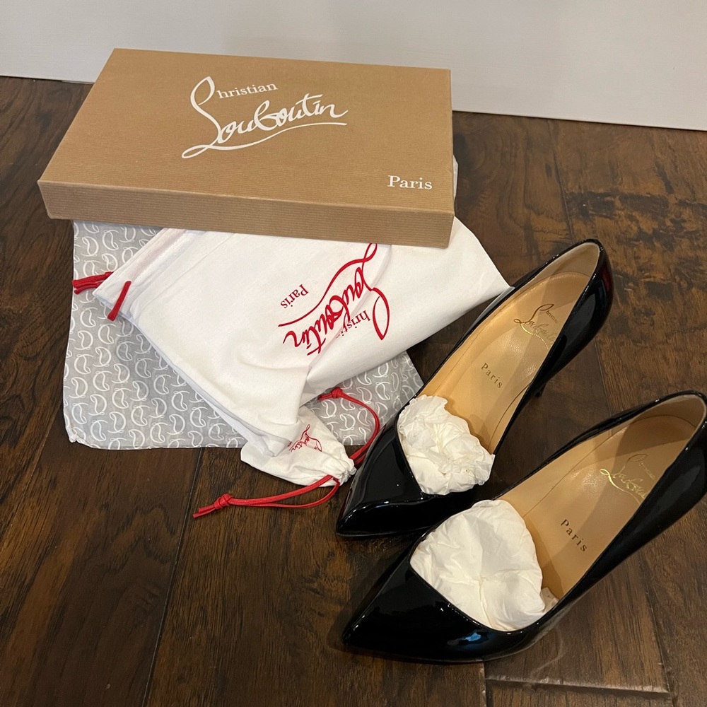 Louboutin black heels